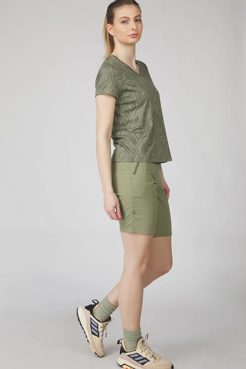 Online Ayacucho T-Shirt Vicki Tee Ss W Moss Leaf Doodles