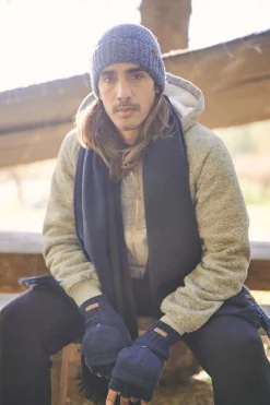 Haakon Bumgloves-Barts Fashion