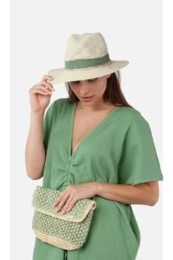 Ponui-Barts Discount