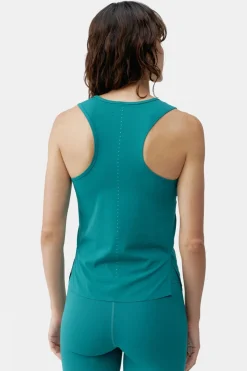 Top Keira-Born Living Online