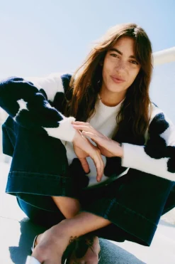 Hot B.Young Trui Omea Flower Marshmallow Mix