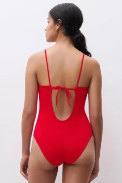 New CHANTELLE Badpak Wirefree Plunge T-Shirt Swimsuit Cherry Red