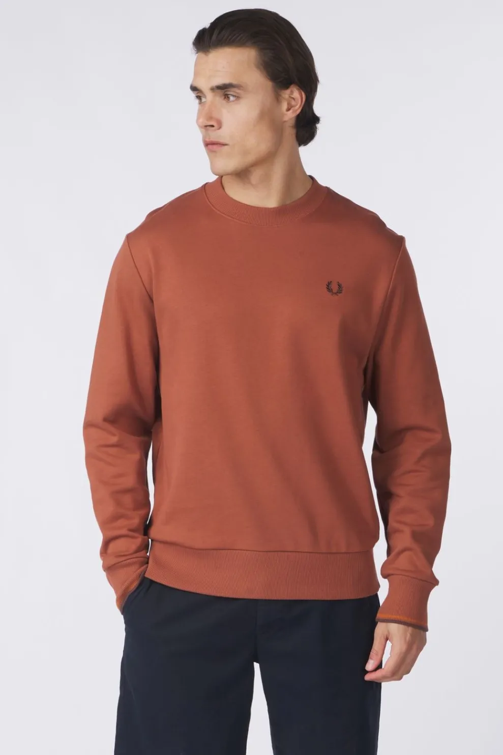 Outlet Fred Perry Trui Crew Neck Cinnamon
