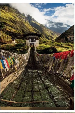 New Kosmos Boek Offline Escapes - 42 Unieke Bestemmingen Buiten De Gebaande Paden 2025