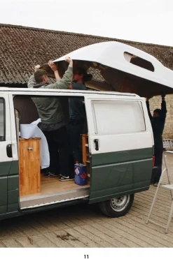 Boek Build A Campervan (Eng)-Lannoo Fashion