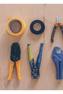 Boek Build A Campervan (Eng)-Lannoo Fashion