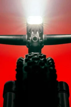 Clearance Lezyne Fietsverlichting Mega Drive 2400+ Front Satin Black