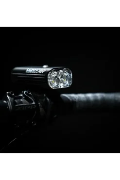 Fietsverlichting Macro Drive 1400+ Front-Lezyne Discount