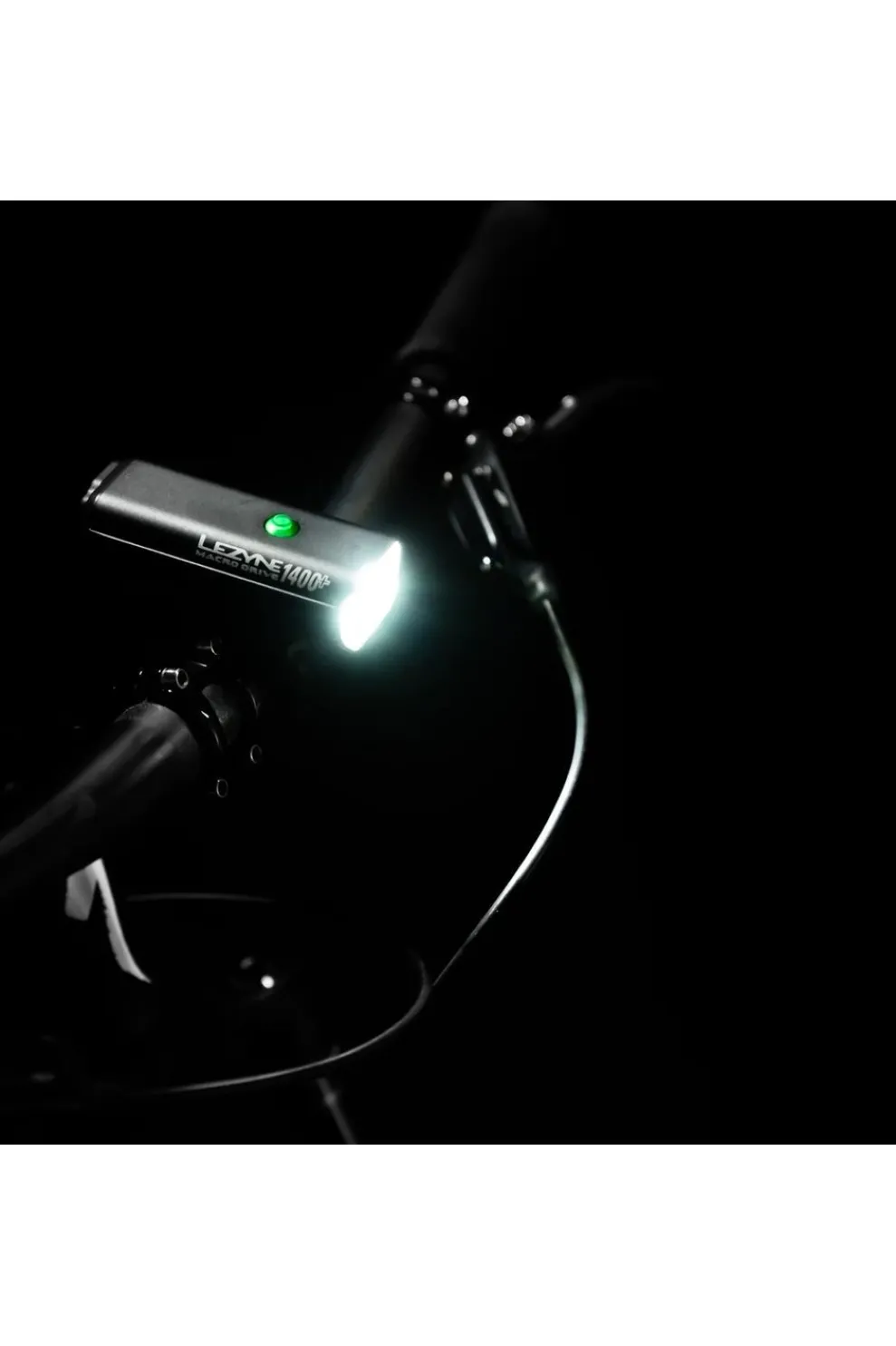 Fietsverlichting Macro Drive 1400+ Front-Lezyne Discount