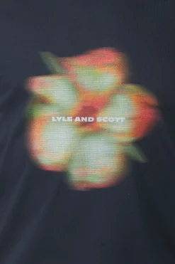 T-Shirt Motion Floral Graphic Legacy-Lyle & Scott Fashion