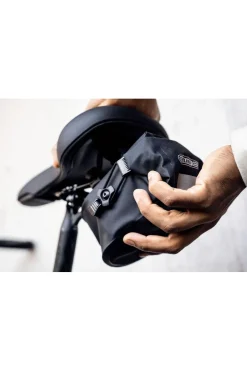 Online Ortlieb Zadeltas Micro Two 0.5L black