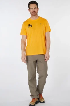 T-Shirt M Explore Graphic Tee-Peak Performance Hot