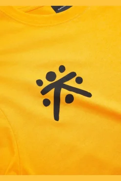 T-Shirt M Explore Graphic Tee-Peak Performance Hot