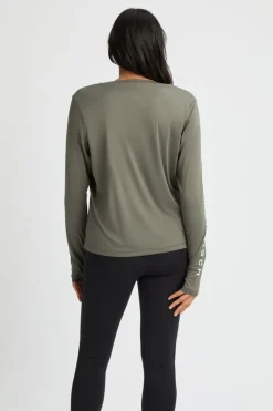 Discount Röhnisch T-Shirt Team Logo Long Sleeve Gunmetal Logo Emboss