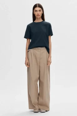 T-Shirt essential Boxy-Selected Discount