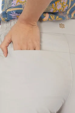 Sale Sherpa Broek Sajilo Capri Goa Sand