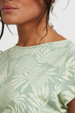 Online Sherpa T-Shirt Neha Tee Celery Bhodi Leaf