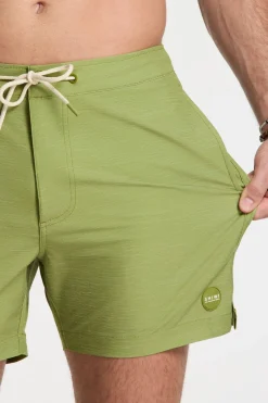 New Shiwi Zwemshort Owen 5 Inch Solid Green Fern