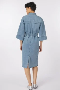 Hot Soaked in Luxury Jurk Slannabeth Light Blue Denim