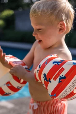 Best Swim Essentials Zwemarmbandjes -  Red-White Whale - Inflatable Swimming Armbands 0-2 Middenrood/Wit