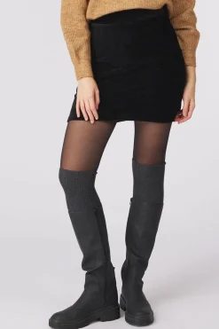 Hot Vila Rok Kita/2S Black Beauty